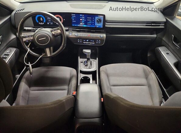 KM8HB3AB9RU173726 2024 HYUNDAI KONA Gray Առջևի վահանակի տեսք