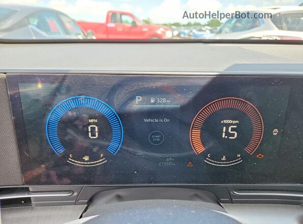 KM8HBCAB4RU152525 2024 HYUNDAI KONA Silver Vista del cuadro de instrumentos