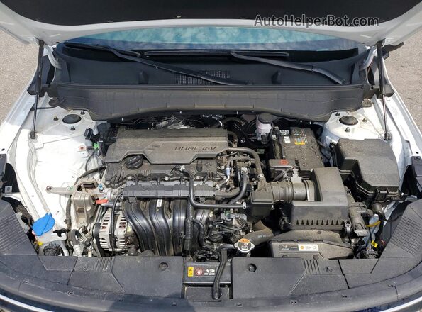 KM8HBCABXRU099720 2024 HYUNDAI KONA White Engine compartment view