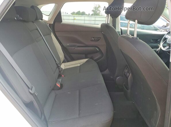 KM8HBCABXRU099720 2024 HYUNDAI KONA White Rear interior view