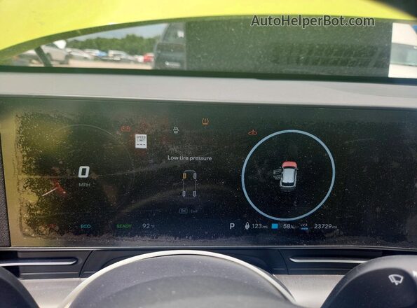 KM8HC3A69SU019782 2025 HYUNDAI KONA Green Widok zestawu wskaźników