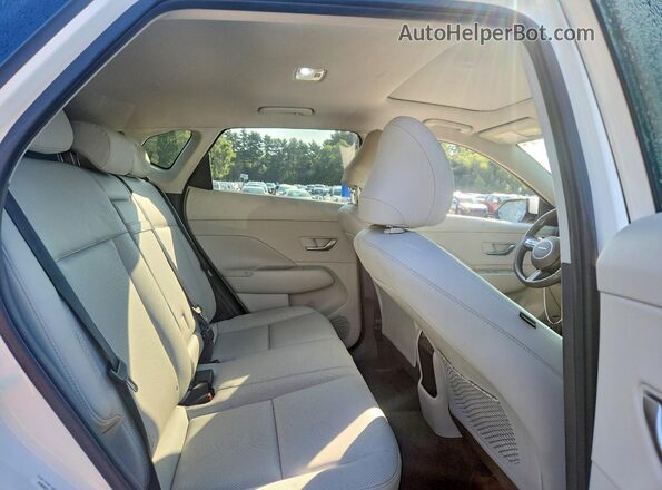KM8HECA33SU231965 2025 HYUNDAI KONA White Rear interior view