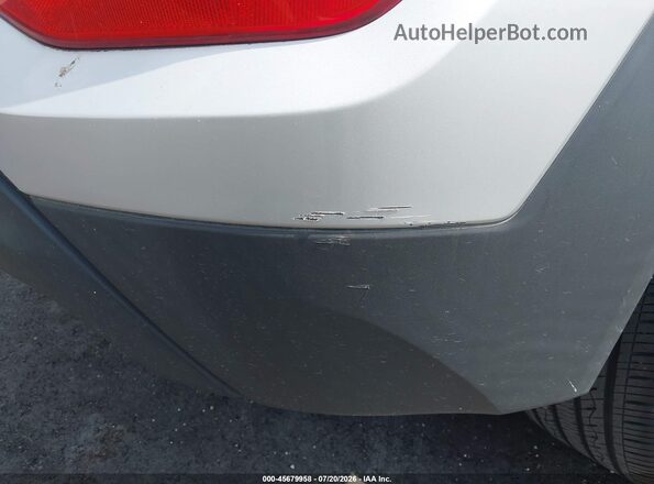 KM8J2CA49JU657208 2018 HYUNDAI TUCSON Серебряный Вид спереди