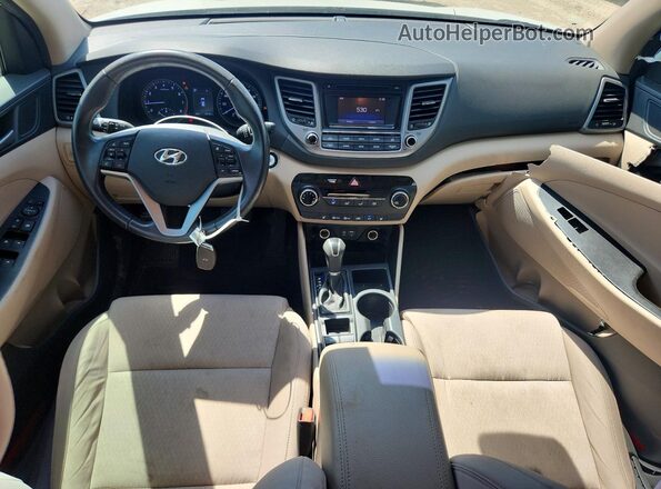 KM8J33A26HU339505 2017 HYUNDAI TUCSON White Առջևի վահանակի տեսք