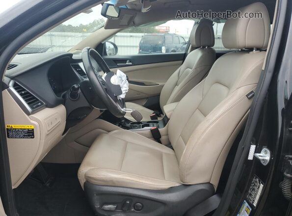 KM8J33A44HU549554 2017 HYUNDAI TUCSON Black წინა სალონის ხედი