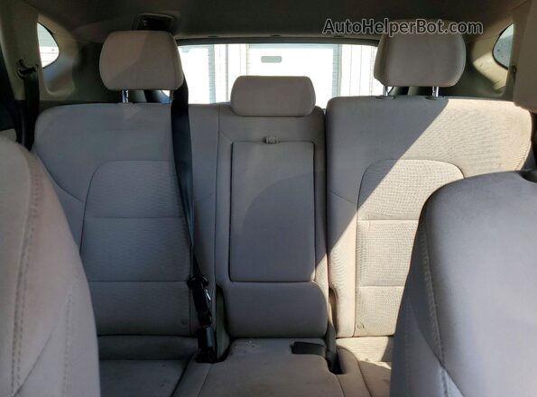 KM8J33AL9LU114822 2020 HYUNDAI TUCSON White Vista de los asientos traseros