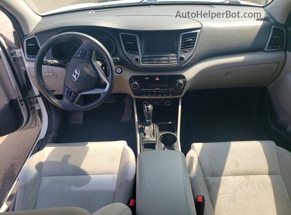 KM8J3CA20JU756849 2018 HYUNDAI TUCSON White Vista del salpicadero