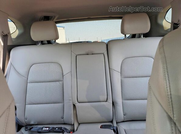 KM8J3CA46HU318672 2017 HYUNDAI TUCSON Gray Հետևի նստատեղերի տեսք