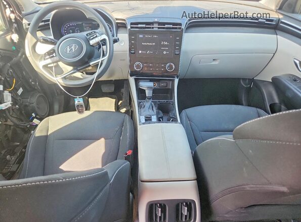 KM8JBCAE6NU077106 2022 HYUNDAI TUCSON Gray Vista del salpicadero