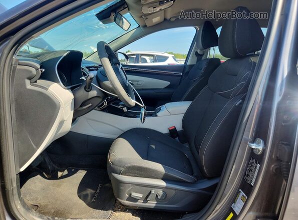 KM8JBCAE6NU077106 2022 HYUNDAI TUCSON Gray Vista interior delantera