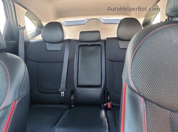 KM8JFCAE6NU065798 2022 HYUNDAI TUCSON Gray Vista de los asientos traseros