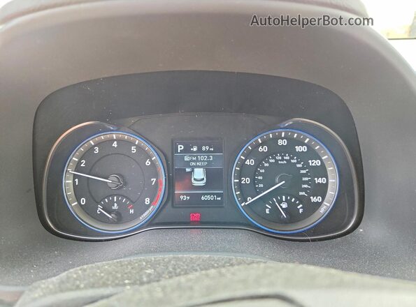 KM8K1CAA5JU077922 2018 HYUNDAI KONA Синий Вид щитка приборов