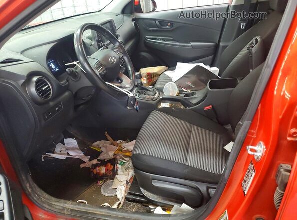 KM8K2CAA5LU454751 2020 HYUNDAI KONA Orange Вид салону спереду