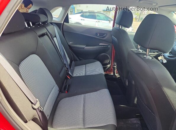 KM8K2CAA6LU534821 2020 HYUNDAI KONA Burgundy Widok tylnych siedzeń