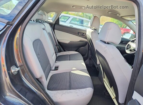 KM8K2CAB1NU794071 2022 HYUNDAI KONA Black Vista interior trasera