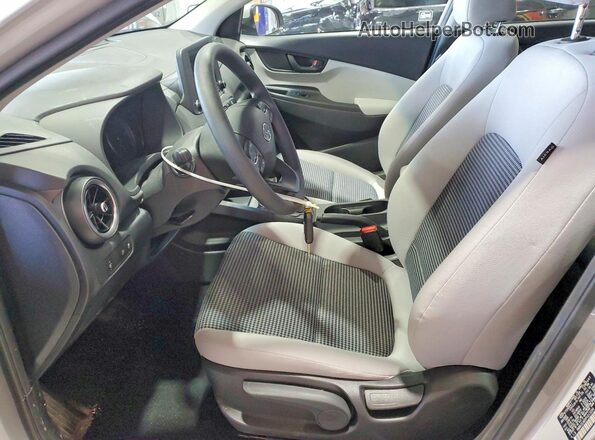 KM8K2CAB5PU013099 2023 HYUNDAI KONA Gray Սալոնի դիմացի տեսք