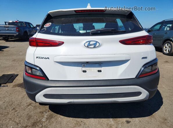 KM8K2CAB9NU877571 2022 HYUNDAI KONA White Widok z tyłu