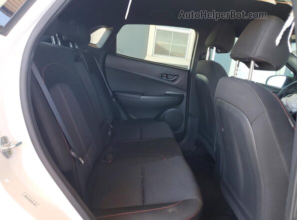 KM8K33A38NU821269 2022 HYUNDAI KONA Белый Вид задних сидений