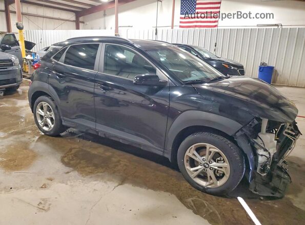 KM8K3CAB9PU930527 2023 HYUNDAI KONA Black Delantero derecho