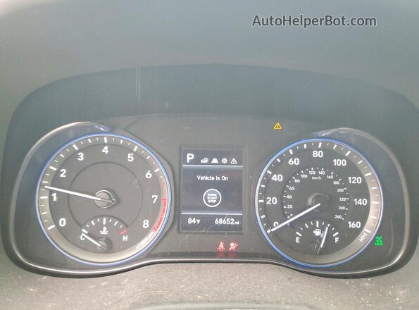KM8K6CAA0KU323455 2019 HYUNDAI KONA White Instrument cluster view