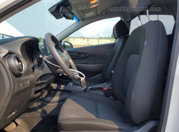 KM8K6CAB2PU981522 2023 HYUNDAI KONA White Vista interior delantera
