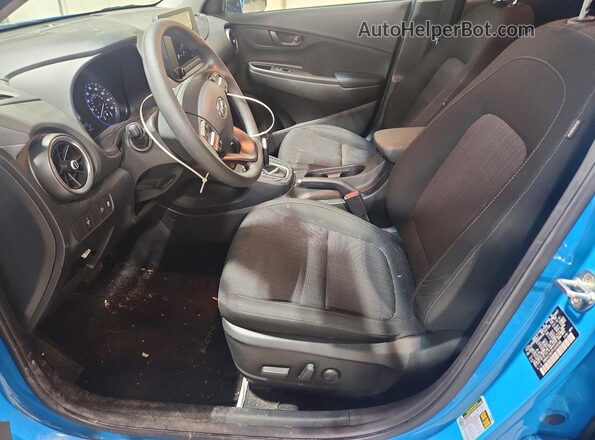 KM8K6CAB7PU939346 2023 HYUNDAI KONA Blue Widok wnętrza z przodu
