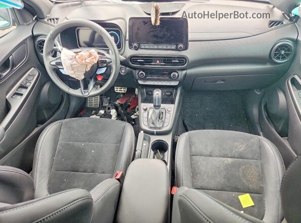 KM8KH3AC5PU006046 2023 HYUNDAI KONA Black Առջևի վահանակի տեսք