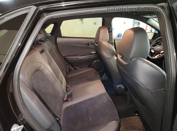 KM8KH3AC9PU007863 2023 HYUNDAI KONA Black Սալոնի հետևի տեսք