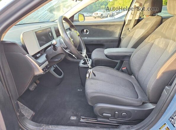 KM8KM4AE2NU070657 2022 HYUNDAI IONIQ Синий Вид салона спереди