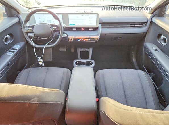 KM8KM4AE2NU070657 2022 HYUNDAI IONIQ Синий Вид панели приборов