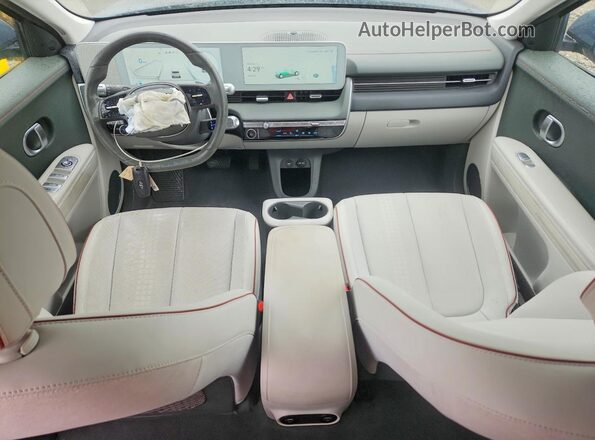 KM8KNDAF1PU201411 2023 HYUNDAI IONIQ Бирюзовый Вид панели приборов