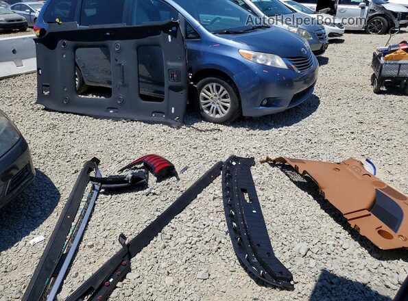 KM8RMESA6TU042891 2026 HYUNDAI PALISADE Brown Vista de la etiqueta del VIN