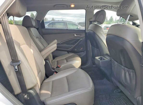KM8SR4HF1HU224697 2017 HYUNDAI SANTA Silver Vista interior trasera