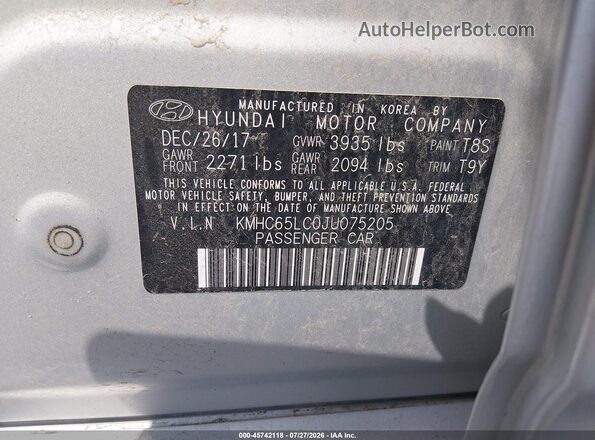 KMHC65LC0JU075205 2018 HYUNDAI IONIQ HYBRID Silver Вид підкапотного простору