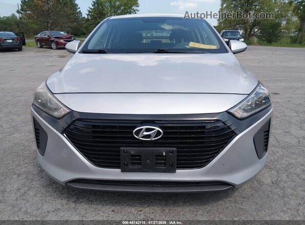 KMHC65LC0JU075205 2018 HYUNDAI IONIQ HYBRID Silver 