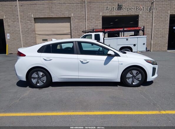 KMHC65LC0KU107510 2019 HYUNDAI IONIQ HYBRID White Vista interior trasera