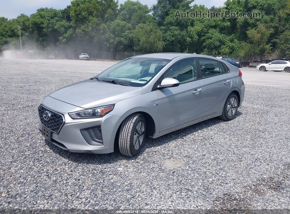 KMHC65LC0LU219872 2020 HYUNDAI IONIQ HYBRID Silver წინა მარცხენა ხედი სამი მეოთხედიდან