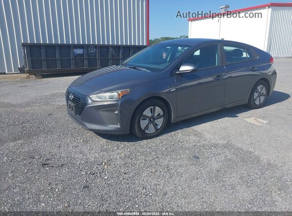 KMHC65LC1JU076525 2018 HYUNDAI IONIQ HYBRID Gray წინა მარცხენა ხედი სამი მეოთხედიდან