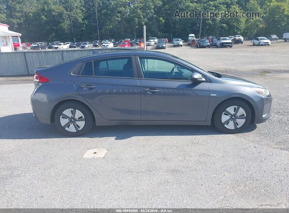 KMHC65LC1JU076525 2018 HYUNDAI IONIQ HYBRID Gray უკანა სალონის ხედი