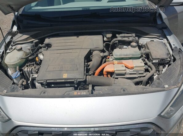 KMHC65LC1LU220710 2020 HYUNDAI IONIQ HYBRID Silver Widok z tyłu