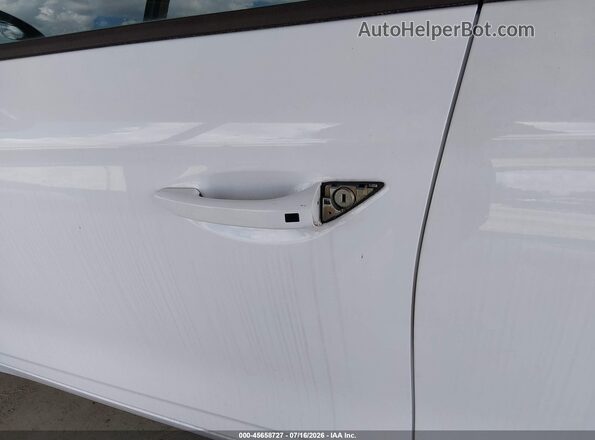 KMHC65LC2JU101142 2018 HYUNDAI IONIQ HYBRID White წინა ხედი
