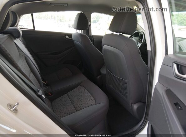 KMHC65LC2JU101142 2018 HYUNDAI IONIQ HYBRID White VIN კოდის სტიკერის ხედი