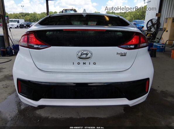 KMHC65LC2JU101142 2018 HYUNDAI IONIQ HYBRID White 