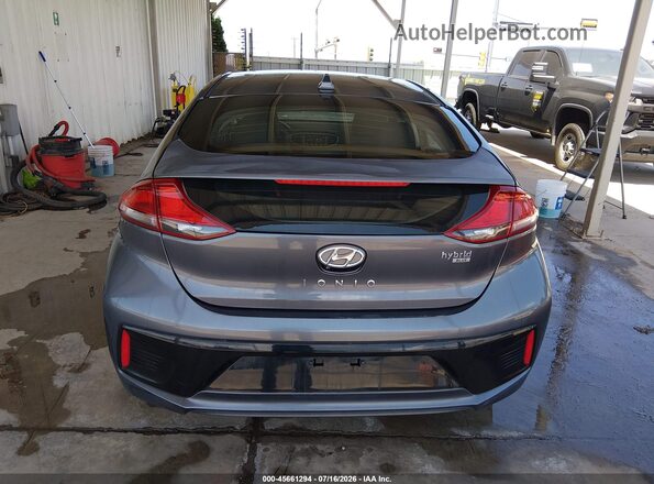 KMHC65LC4JU075305 2018 HYUNDAI IONIQ HYBRID Gray 