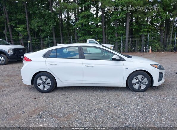KMHC65LC5LU220032 2020 HYUNDAI IONIQ HYBRID White Widok wnętrza z tyłu