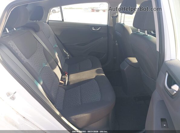 KMHC65LC6JU075595 2018 HYUNDAI IONIQ HYBRID White Widok naklejki z numerem VIN