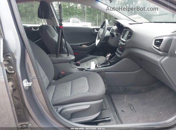 KMHC65LC7KU156459 2019 HYUNDAI IONIQ HYBRID Gray Widok wnętrza z przodu
