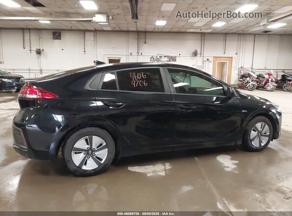 KMHC65LC8LU228643 2020 HYUNDAI IONIQ HYBRID Black Widok wnętrza z tyłu