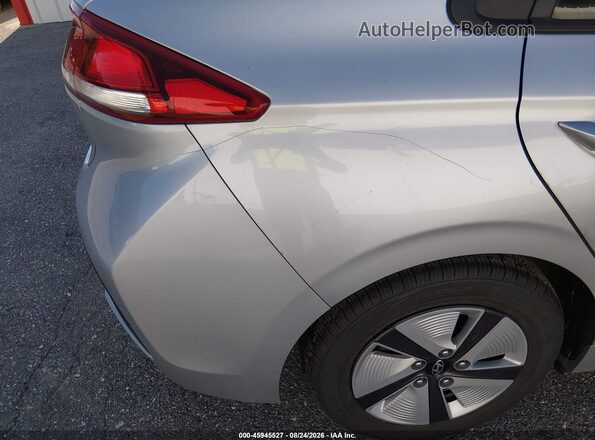 KMHC65LC8LU233101 2020 HYUNDAI IONIQ HYBRID Silver წინა ხედი