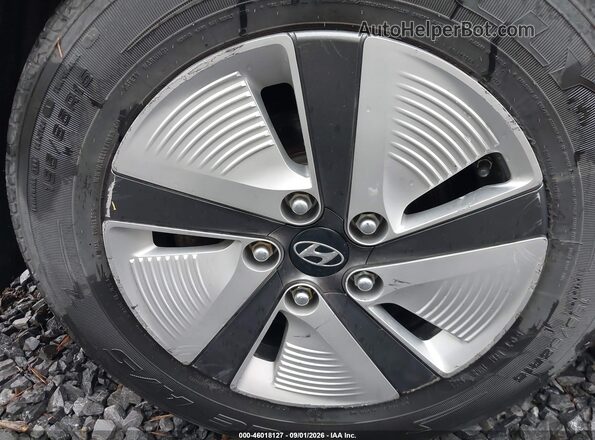 KMHC65LC9JU076238 2018 HYUNDAI IONIQ HYBRID Silver უკანა სალონის ხედი